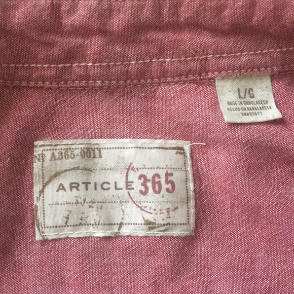 Light red, men's button up. - Picture 2 of 3